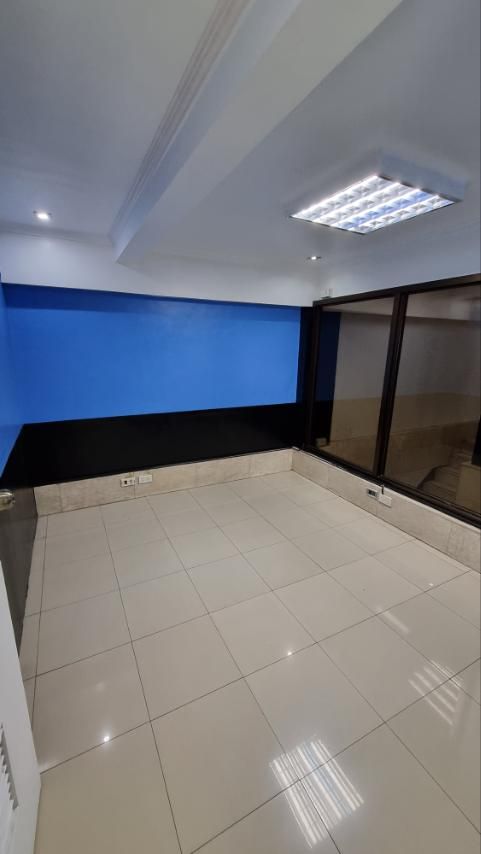 BUILDING FOR LEASE EDSA COR. PANAY AVE08