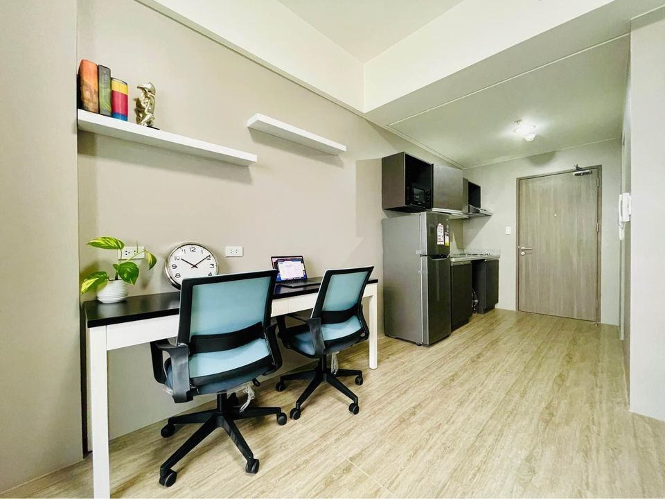 Condo Unit For Rent - 18th Floor at Torre Lorenzo Loyola04