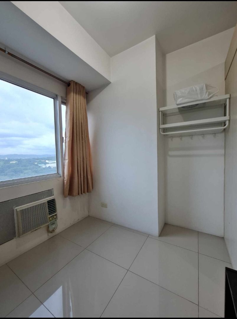 Condo Unit For Rent - 10th Floor at Berkeley Residences06