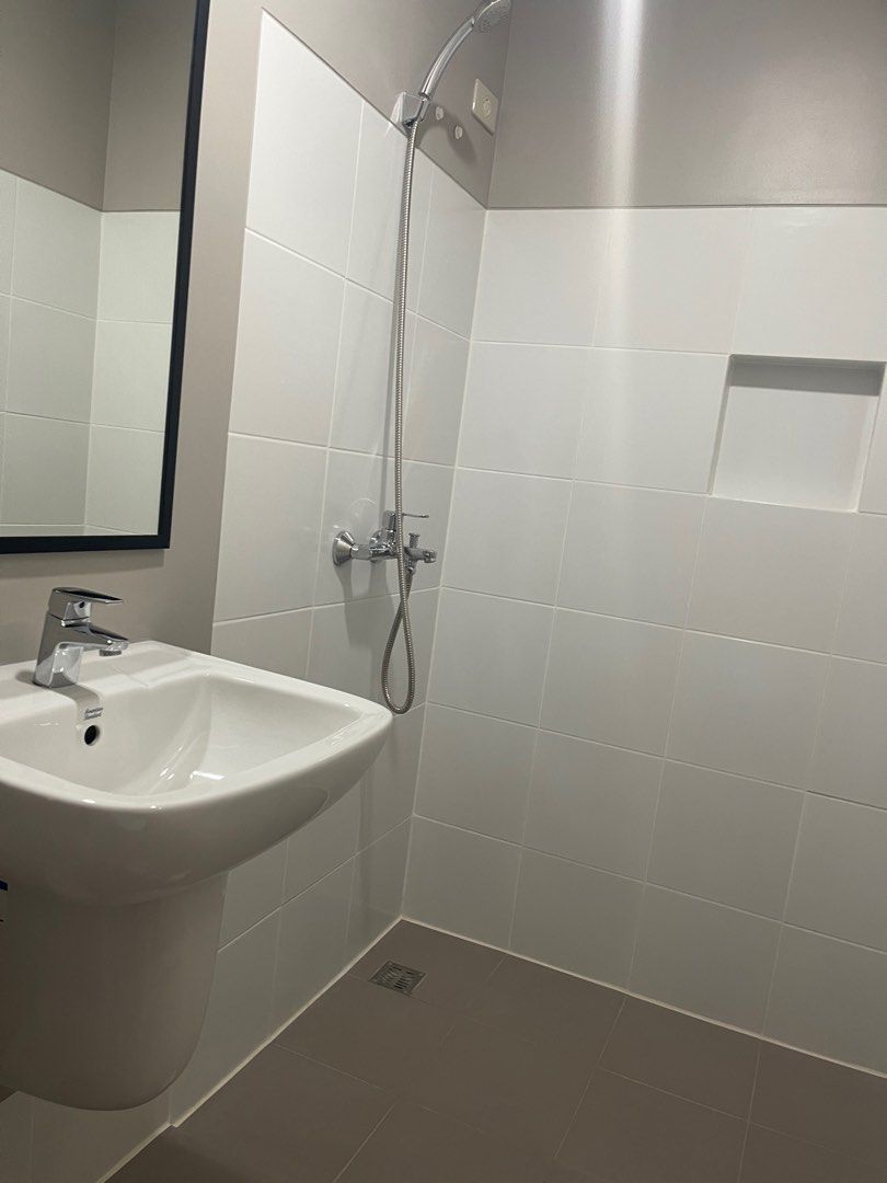 Condo Unit For Rent - 20th Floor at Torre Lorenzo Loyola03