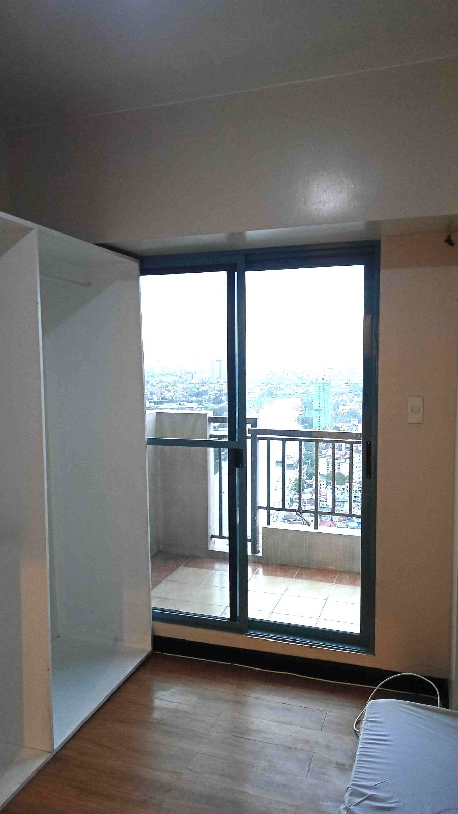 Condo Unit For Rent - 39th Floor Hibiscus Tower at Tivoli Garden Residences10