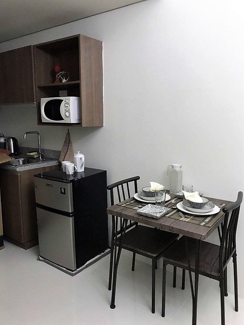 Condo Unit For Rent - 27th Floor at 3 Torre Lorenzo04