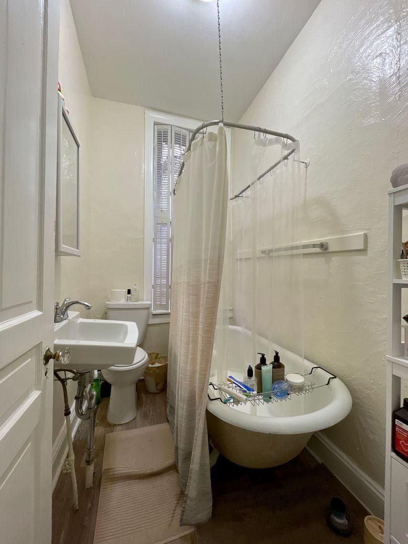 Studio Apartment For Rent10