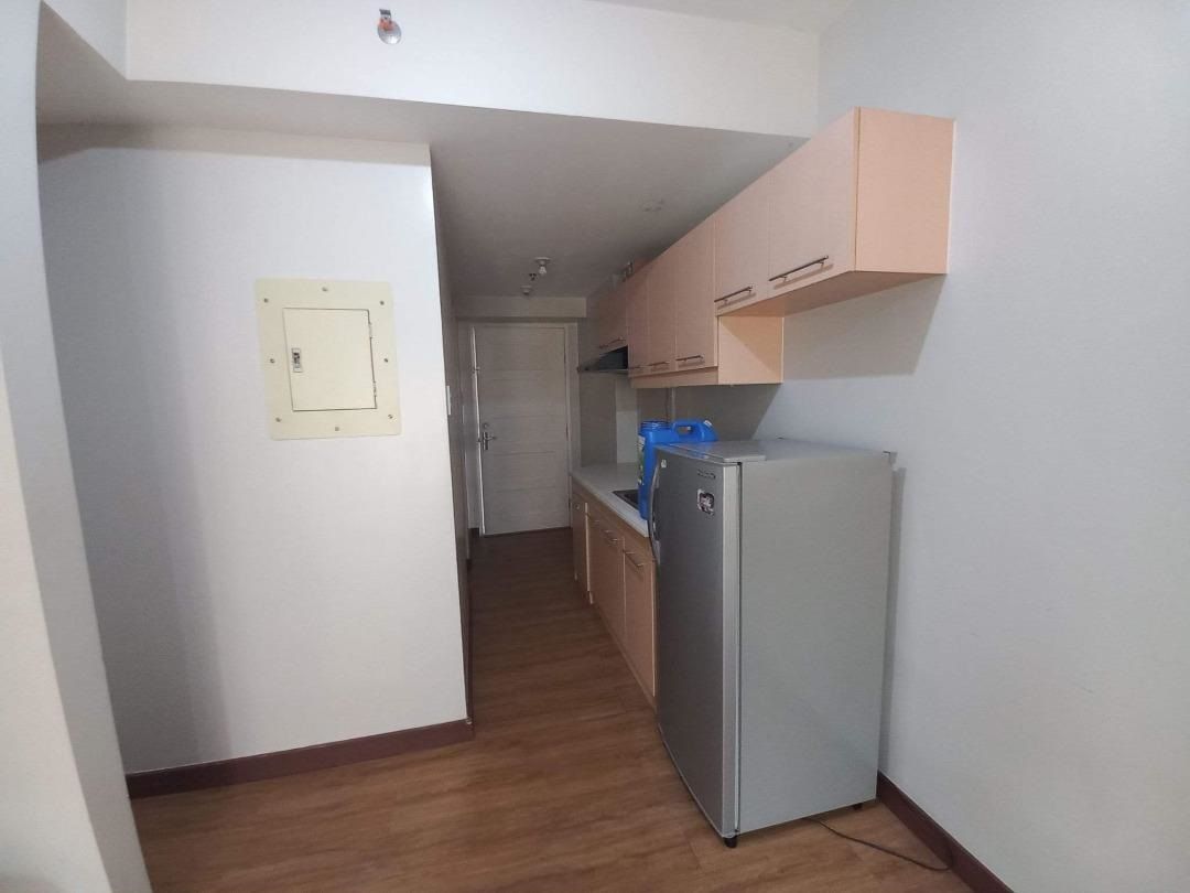 Condo Unit For Rent - 18th Floor South Tower at Flair Towers06