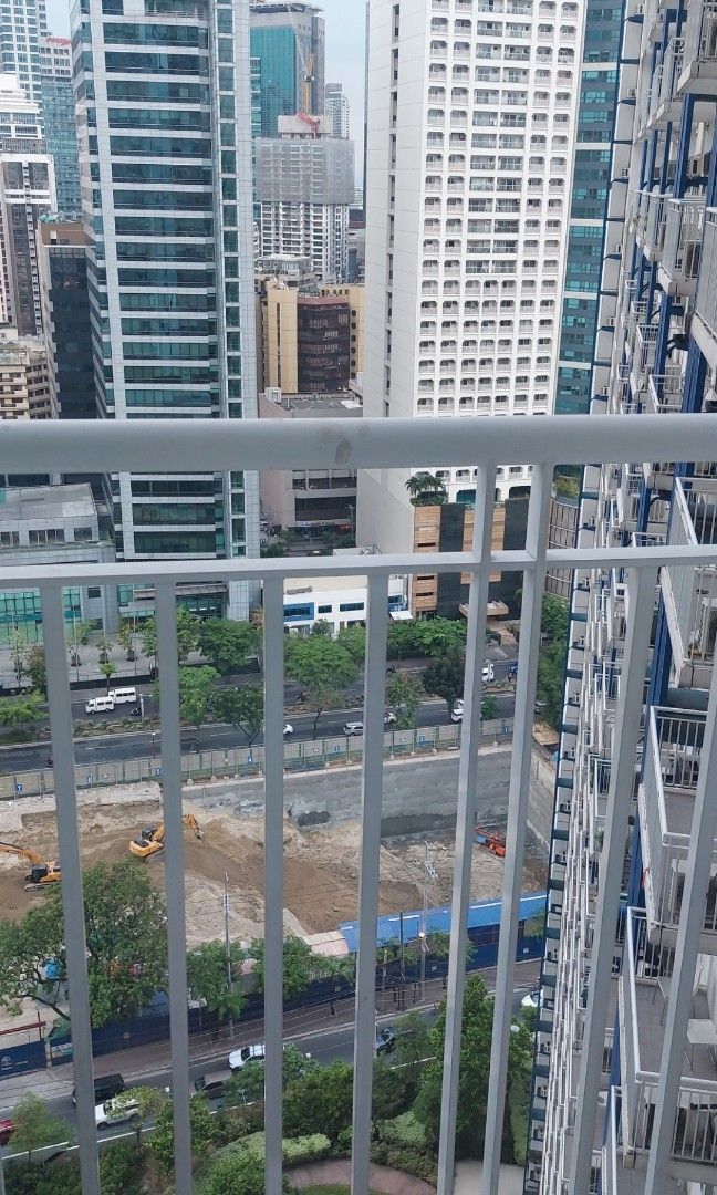 Condo Unit For Rent - 27th Floor Tower B at Jazz Residences04