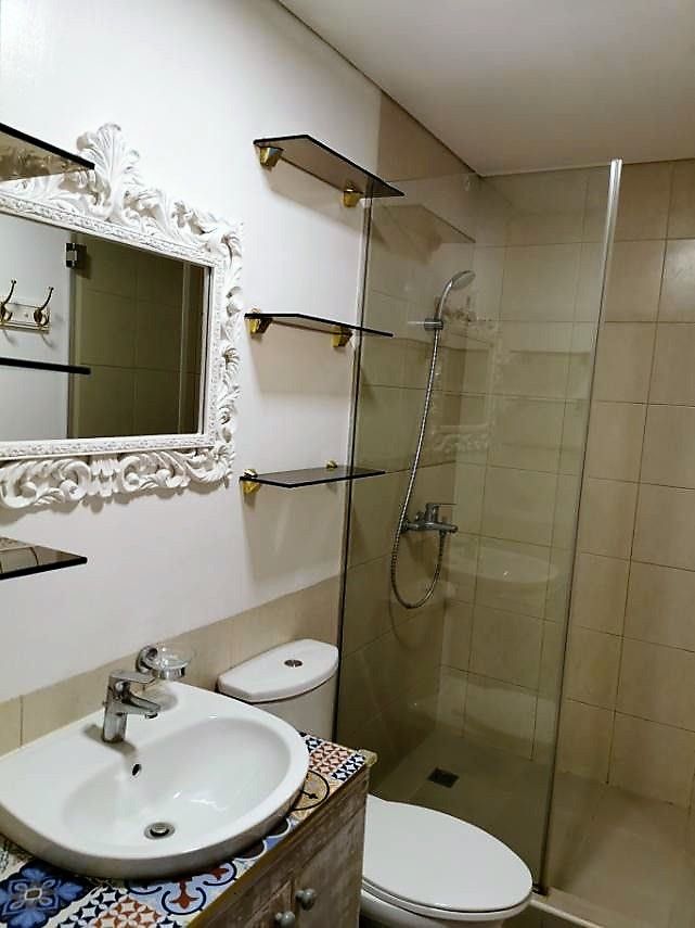 Condo Unit For Rent - 18th Floor at Icon Plaza03