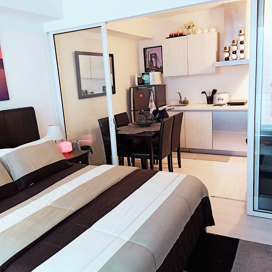 Condo Unit For Rent - 15th Floor St. Tropez Tower at Azure Urban Resort Residences03