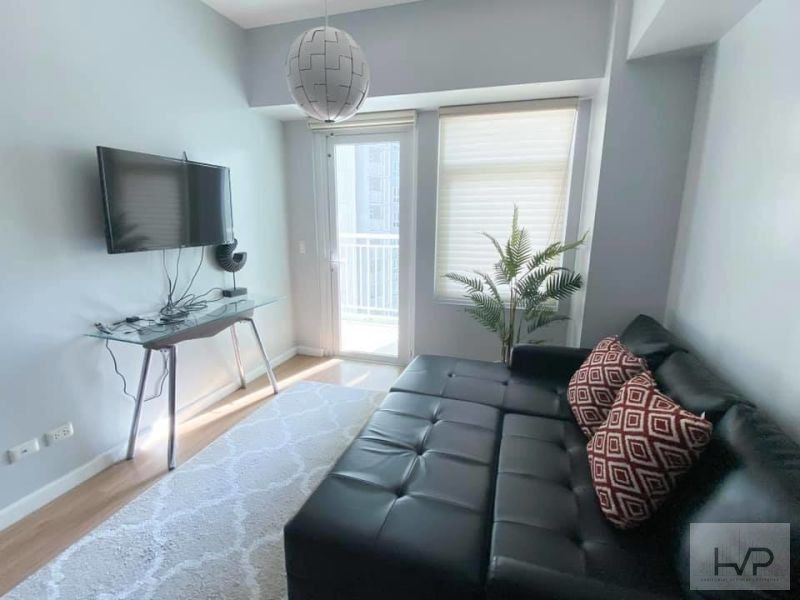 "For Rent: Meranti Tower at Two Serendra - 1 bedroom, fully furnished,"04