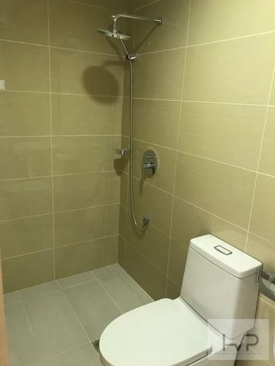"For Rent: Portico Sandstone - 2 Bedroom w/ parking, 80sqm, Unfurnished"01