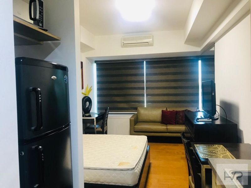 "One Rockwell- Studio, furnished with parking, 27 sqm, Rockwell Center,"03
