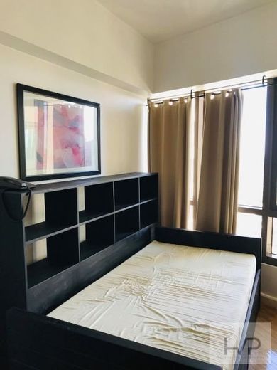 "Joya South- Studio, furnished with parking, 24 sqm, Rockwell Center, M"01