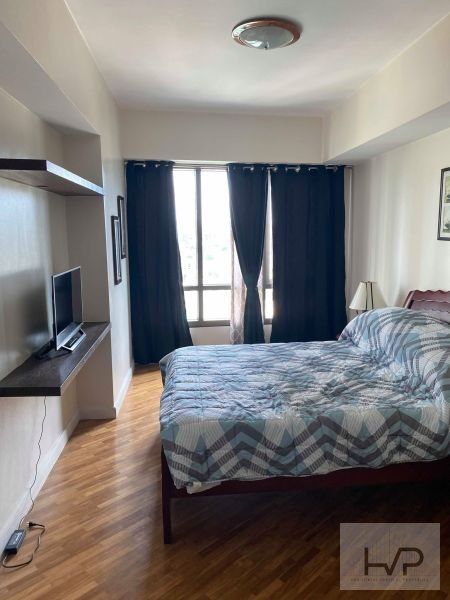 "Joya South - 1BR, 60sqm, Fully frunished w/ Parking, Rockwell Center,"04