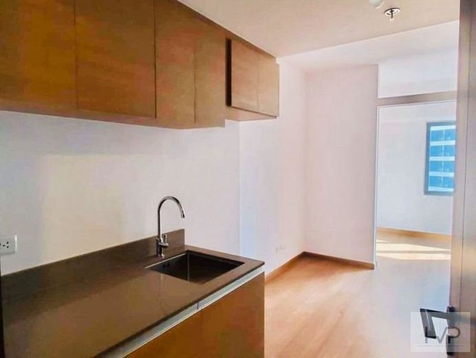 "For Rent: The Rise - 1 Bedroom, Unfurnished, 28sqm, Malugay, Makati Ci"01
