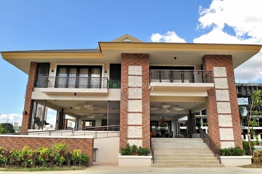 3 Bedroom Bare Tandem Unit with Parking For Rent Riverfront Residences03