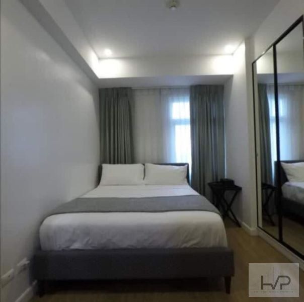 "For Rent: Two Serendra Tower - 1 bedroom, furnished, 56sqm, BGC."03