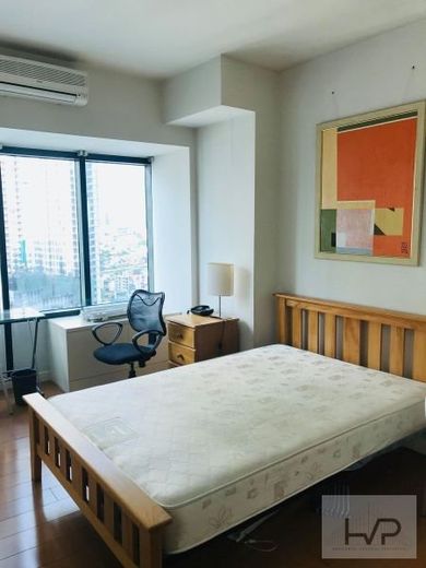 "One Rockwell- Studio, furnished with parking, 27 sqm, Rockwell Center,"01
