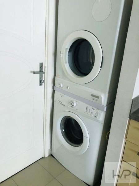 "One Rockwell- Studio, furnished with parking, 27 sqm, Rockwell Center,"04