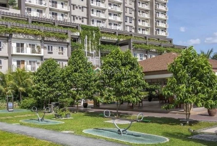 Affordable 2 Bedroom Bare with Parking For Rent in Zinnia Tower EDSA M04