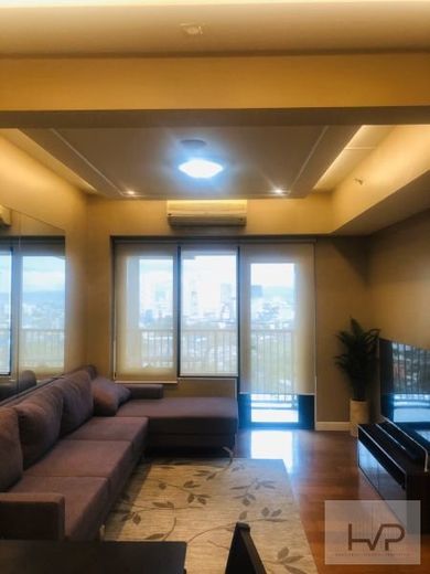 "For rent: One Rockwell East - 1 bedroom, furnished, 53sqm, with 1 park"01