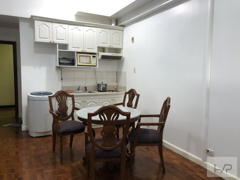 "For Rent: BSA Tower - 1 bedroom, furnished with parking, 51sqm, Legasp"04