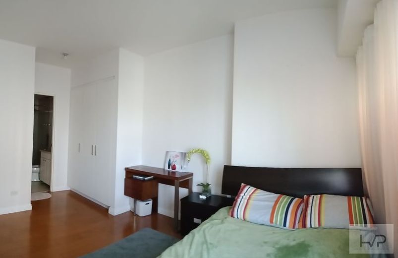 "One Rockwell-East - 1BR, 53sqm w/ balcony, Fully furnished w/ Parking,"01