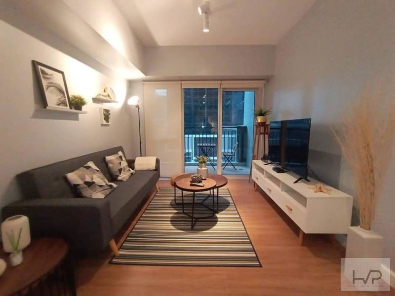 For Rent: Two Maridien Tower BGC - 1BR 64sqm w/ Parking.03