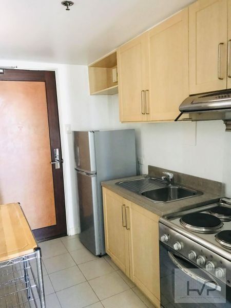 "Joya South- Studio, furnished with parking, 24 sqm, Rockwell Center, M"03