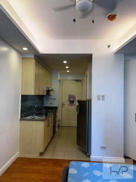 "One Rockwell- Studio, furnished with parking, 27 sqm, Rockwell Center,"03