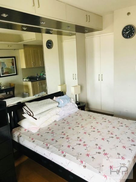 "One Rockwell- Studio, furnished with parking, 27 sqm, Rockwell Center,"03