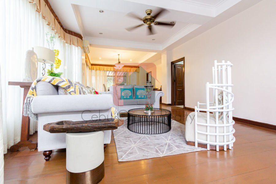 4 Bedroom House for Rent in Maria Luisa Park.04
