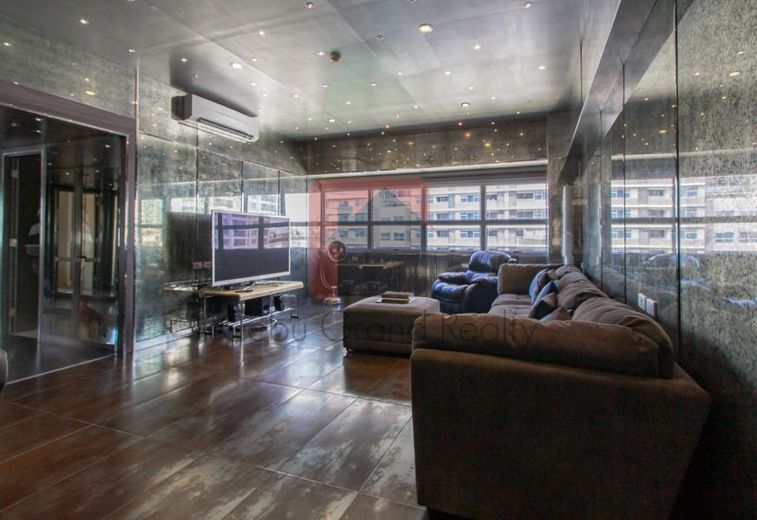 Modern 3 Bedroom Condo for Rent in Avalon Condominium.01