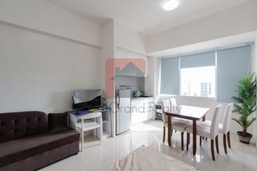 Furnished Studio for Rent in Calyx Residences.02