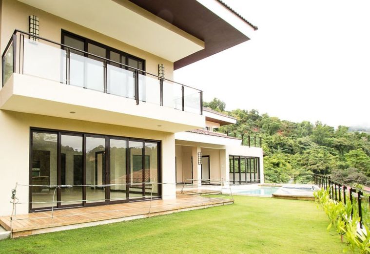 Brand New 5 Bedroom House for Rent in Maria Luisa Park.01