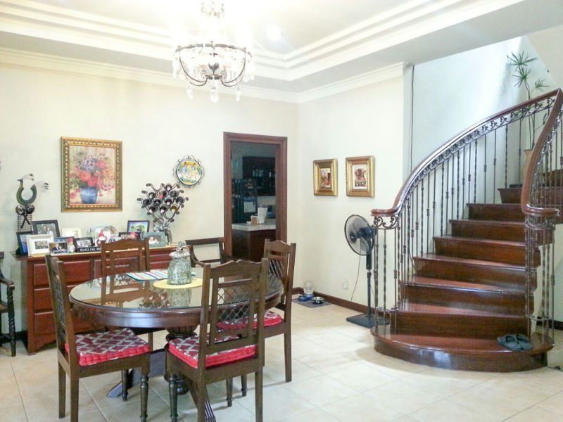 3 Bedroom House for Rent in Cebu Maria Luisa Park.04