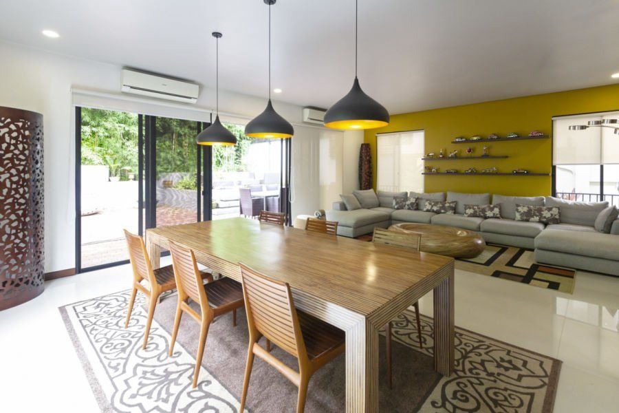 Modern 5 Bedroom House for Rent in Maria Luisa Park.04