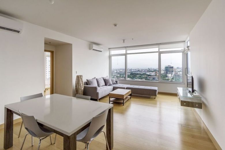 2 Bedroom Condo for Rent in 1016 Residences.01