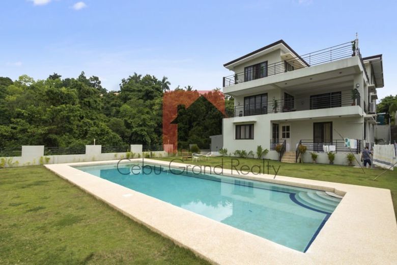 Large House with Ocean View for Rent in Maria Luisa Park.01
