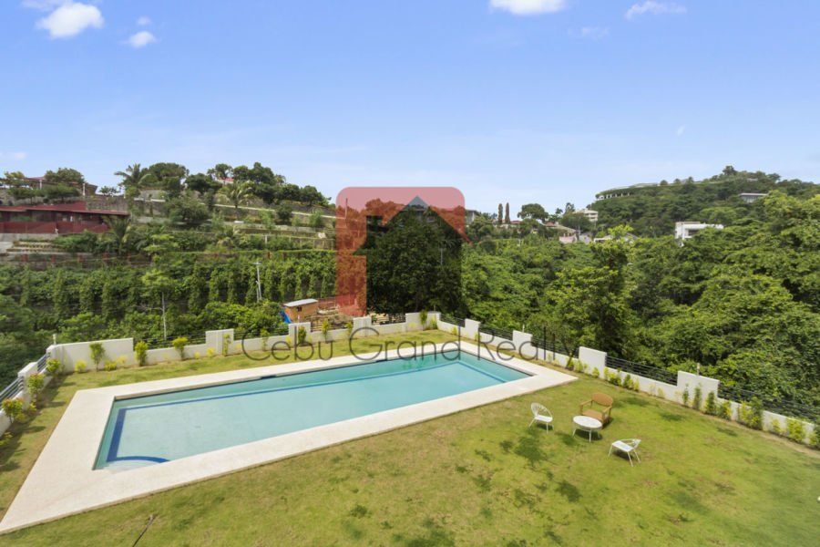 Large House with Ocean View for Rent in Maria Luisa Park.04