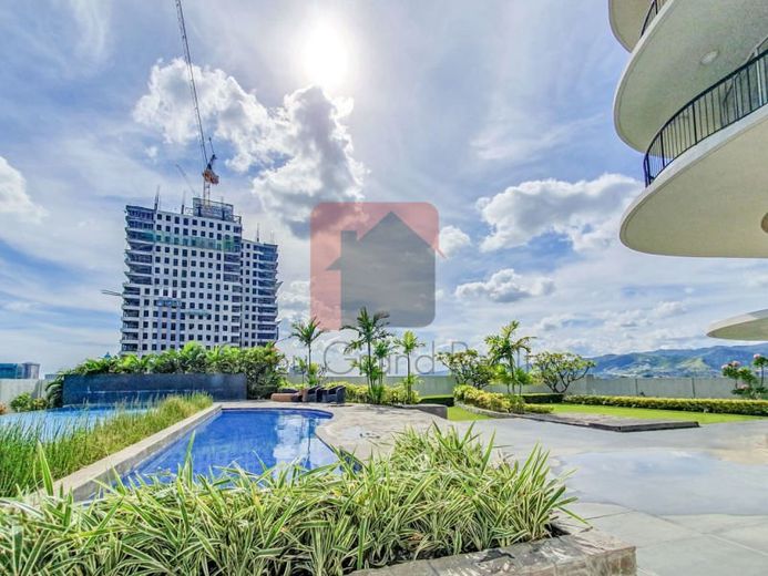 Spacious 2 Bedroom Condo for Rent in Calyx Center.01