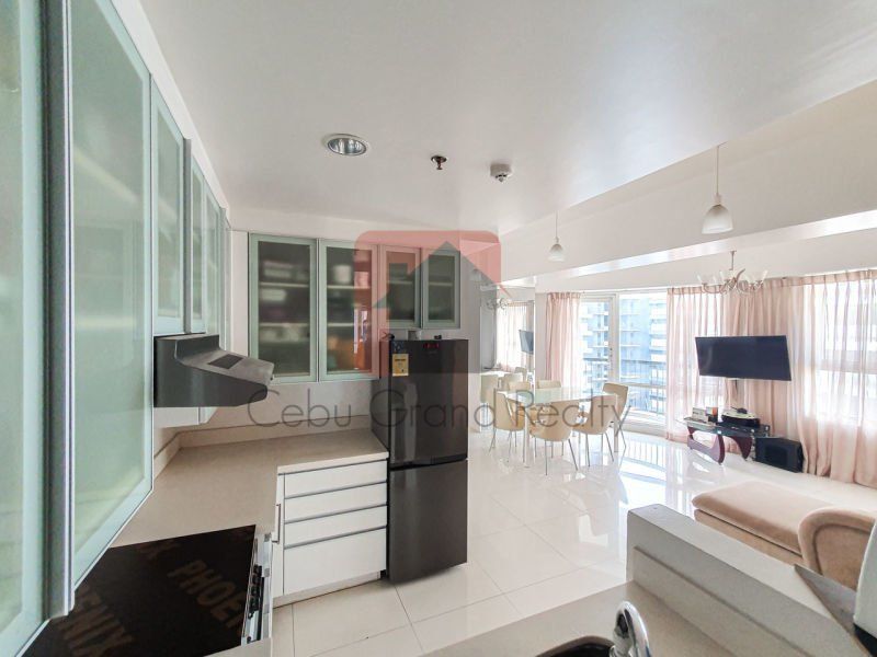 Cebu IT Park Calyx Center 3 Bedroom Condo for Rent.04