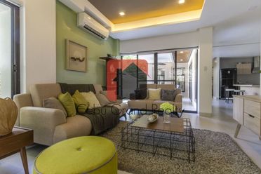 Modern 3 Bedroom House for Rent in Maria Luisa Park.02