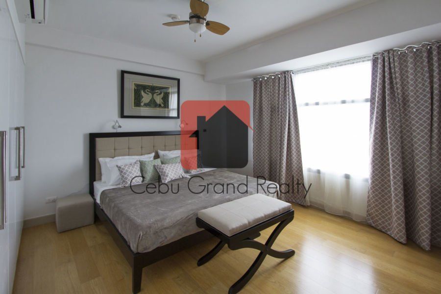 1 Bedroom Condo for Rent in Park Point Residences.03
