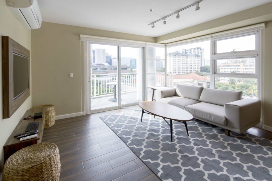 Modern 2 Bedroom Condo for Rent in Cebu Business Park.04