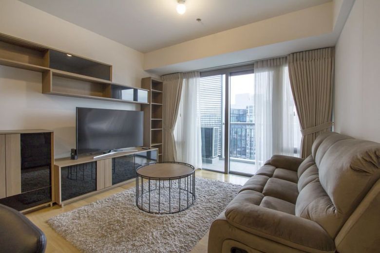 1 Bedroom Condo for Rent in Park Point Residences.01