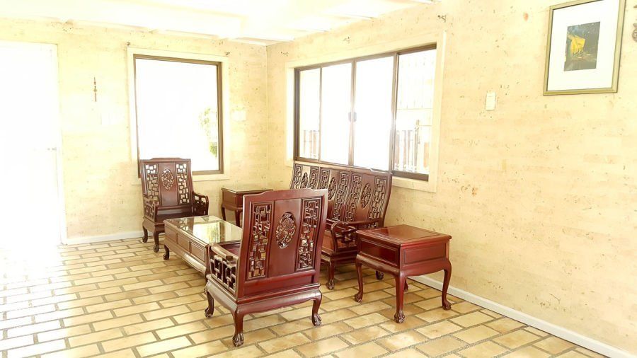 4 Bedroom House with Swimming Pool for Rent in Maria Luisa E.01