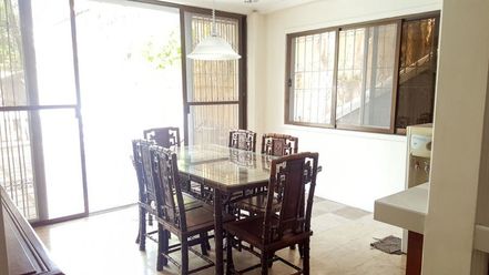 4 Bedroom House with Swimming Pool for Rent in Maria Luisa E.02