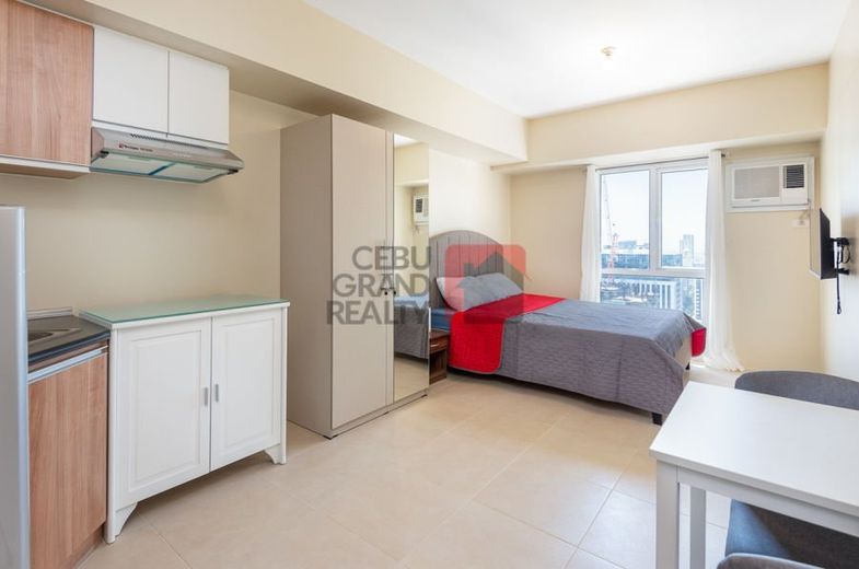 Semi-Furnished Studio for Rent in Avida Riala Towers.01