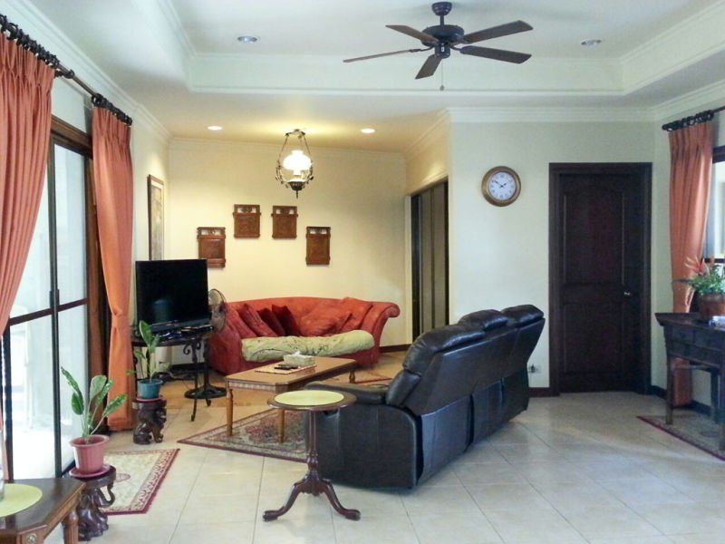 3 Bedroom House for Rent in Cebu Maria Luisa Park.04