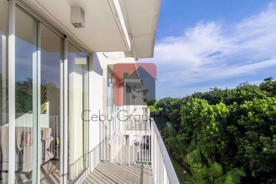 Modern 2 Bedroom Condo for Rent in 32 Sanson.03
