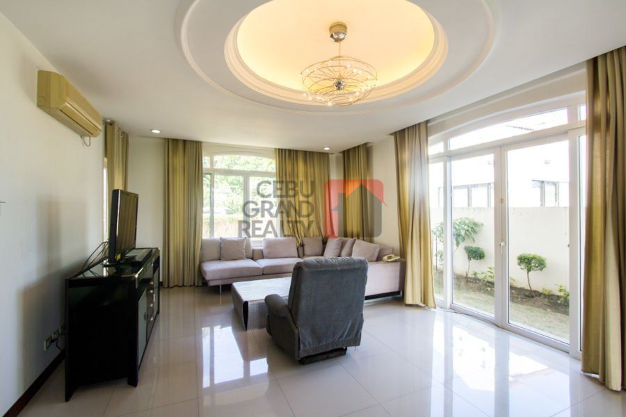 5 Bedroom House for Rent in Maria Luisa Park.03